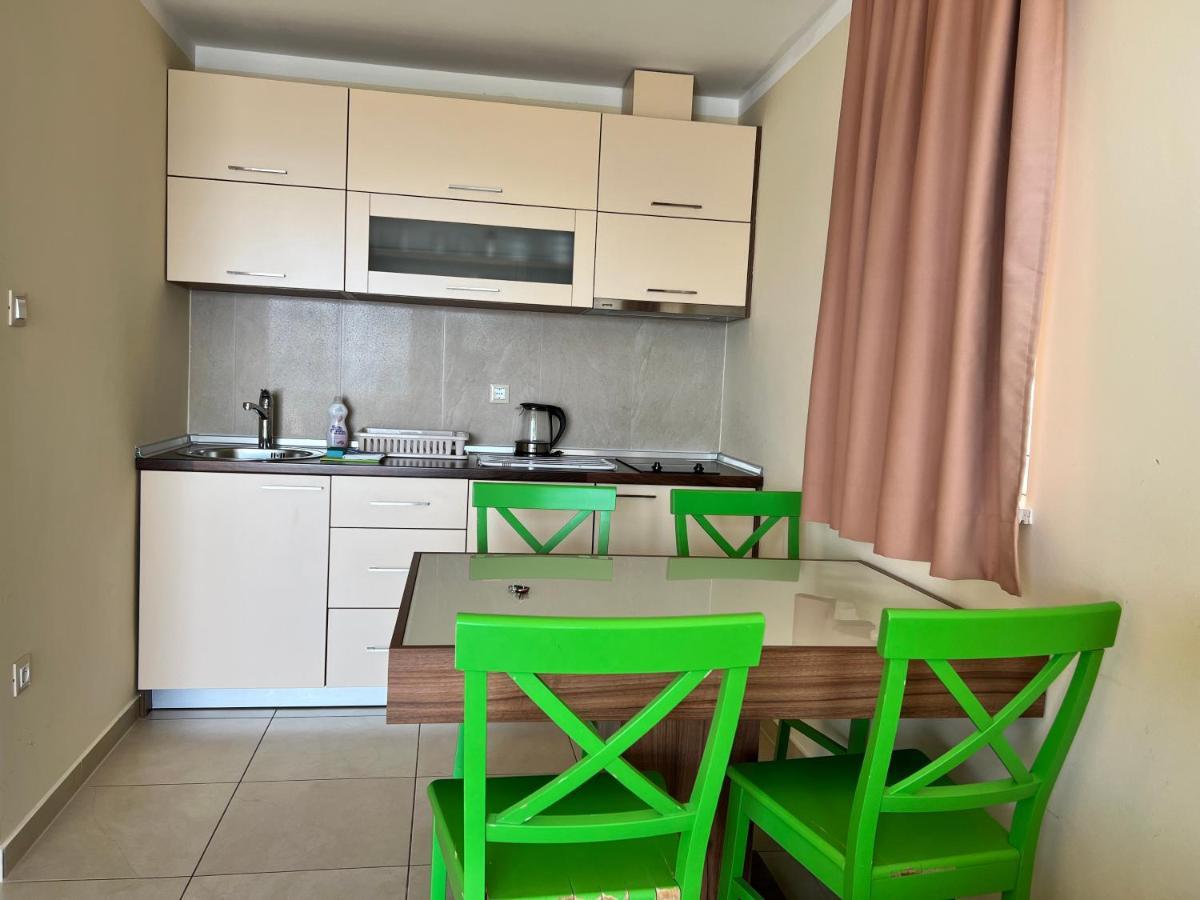 Villa Gradina Baška Voda Екстериор снимка