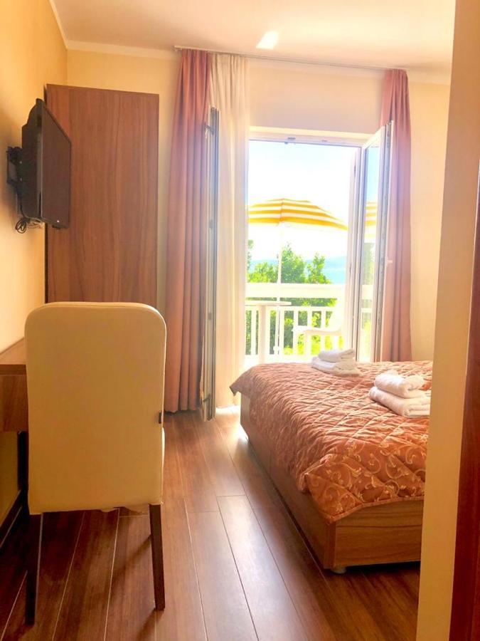 Villa Gradina Baška Voda Екстериор снимка